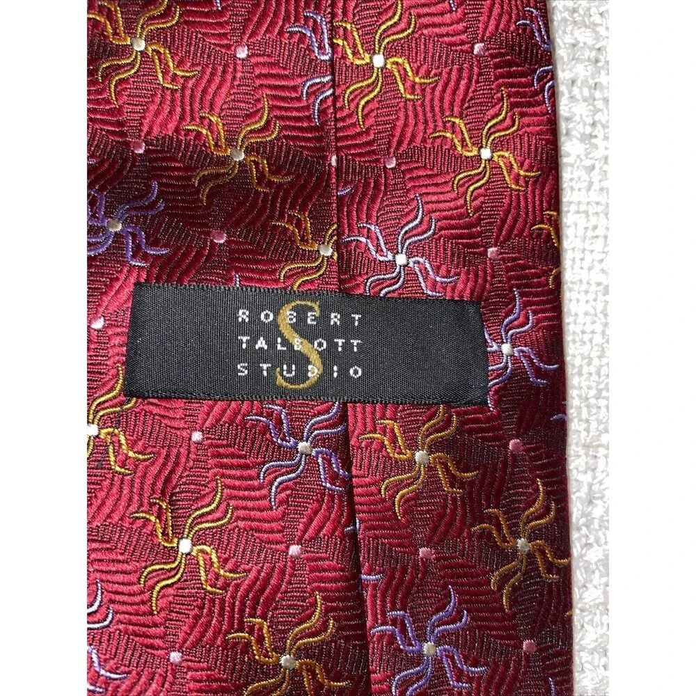 Robert Talbott Men’s Dress Tie Size 59” Red Geometric Silk Business Formal City